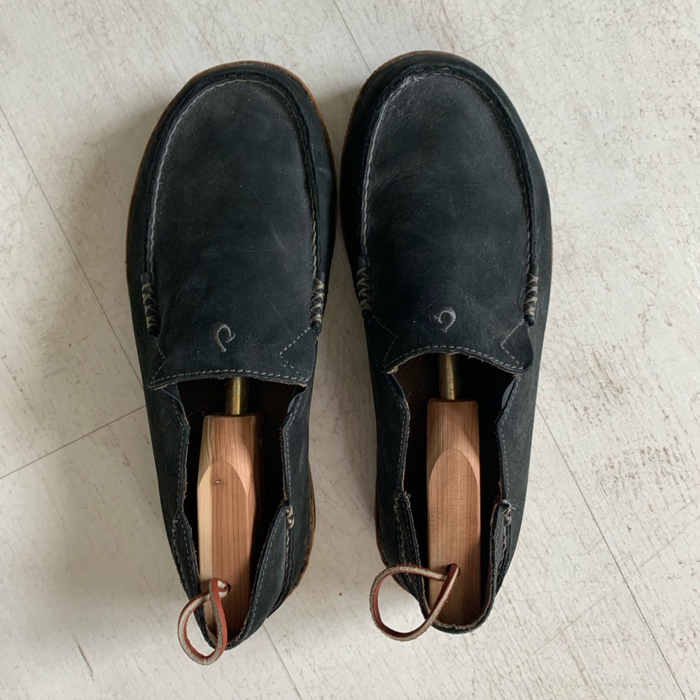 NEW Leather Olukai slip on shoes for men